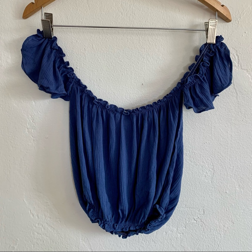 Off the Shoulder Crop Top